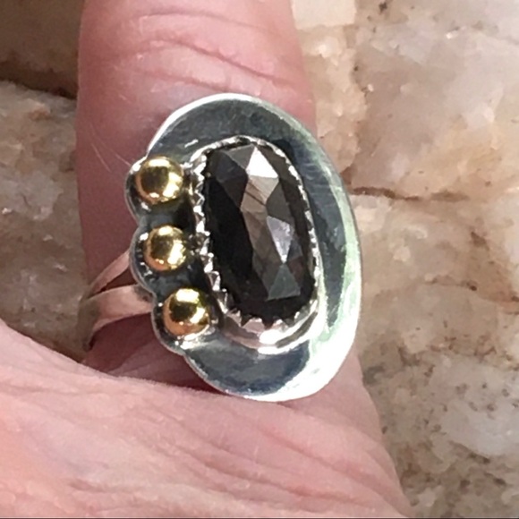 FACETED BLACK SAPPHIRE two tone sterling ring 6.5 - Picture 2 of 7